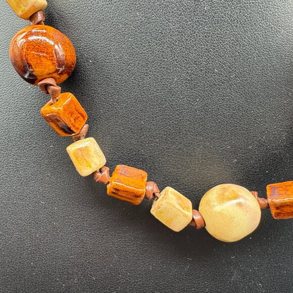 Beaded Necklace Stones Minerals Beige and Rust Colours Knotted Handmade - Picture 2 of 5